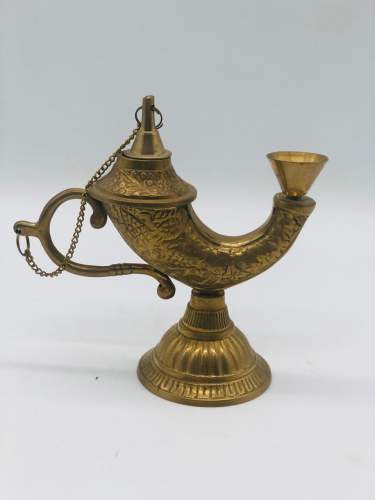 Candil de aceite con forma de lampara de aladino en bronceFiguras  Decorativas